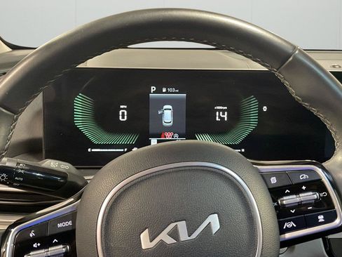 Used 2024 Kia Sorento S w/ Panoramic Sunroof Package FWD image 14