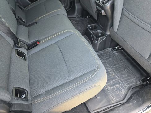 Used 2025 Jeep Gladiator Sport AWD/4WD image 32