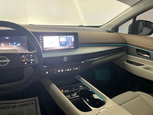 Used 2025 Nissan Murano Platinum w/ Cargo Package image 34