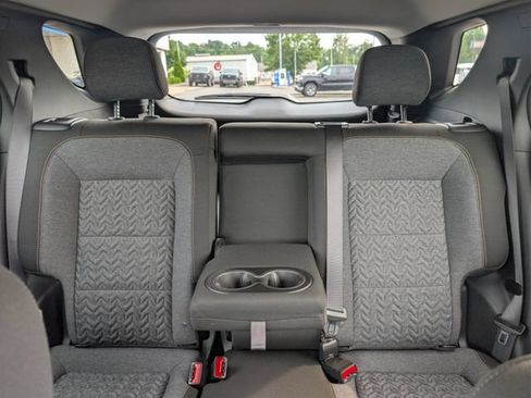 Used 2024 Chevrolet Equinox LT FWD image 16