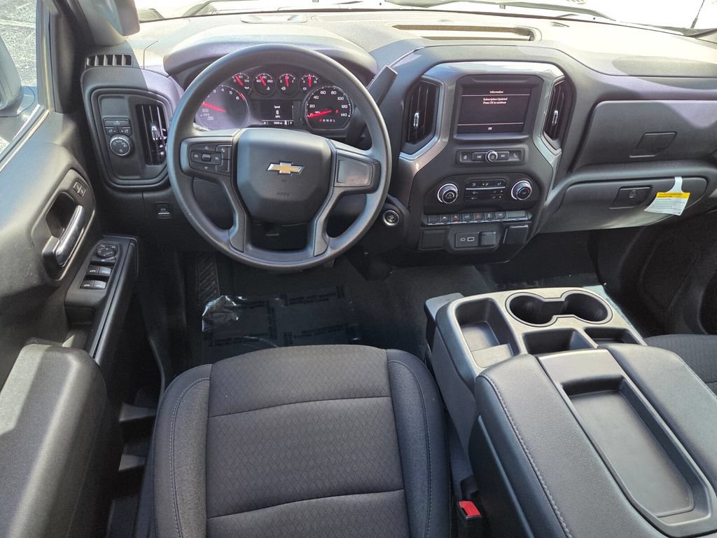 Used 2023 Chevrolet Silverado 1500 Custom w/ LPO, Dark Essentials Package RWD image 9