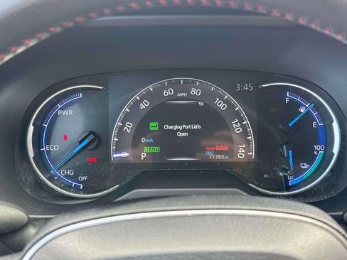 Used 2021 Toyota RAV4 SE w/ Weather & Moonroof Package AWD/4WD image 28