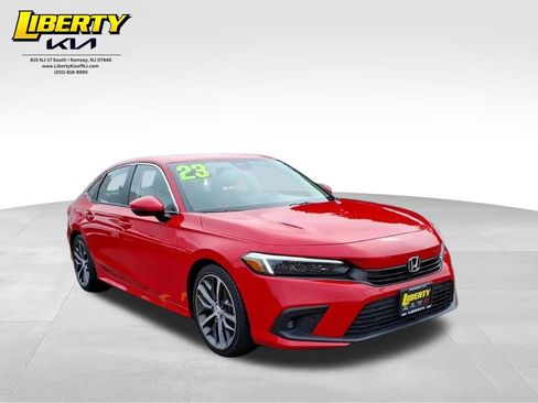 Used 2023 Honda Civic Touring image 1