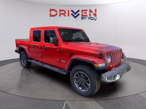 Used 2020 Jeep Gladiator Overland w/ Popular Equipment Package image 8
