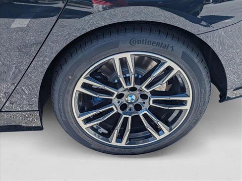 Used 2026 BMW 530i w/ M Sport Package RWD image 9