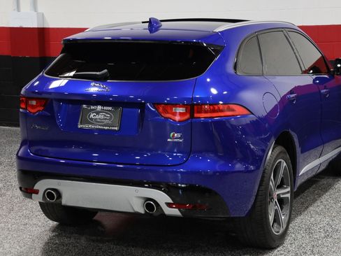 Used 2019 Jaguar F-PACE S image 30