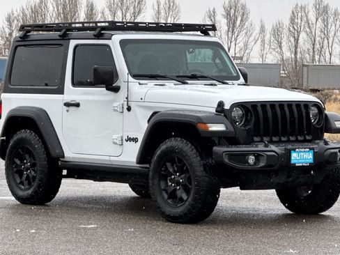 Used 2021 Jeep Wrangler Sport image 9