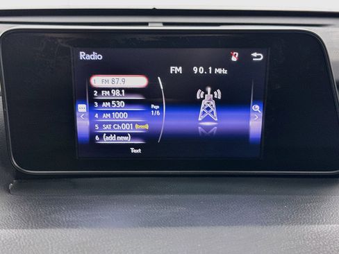 Used 2017 Lexus RX 350 FWD w/ Luxury Package image 19