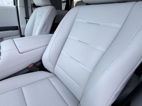 New 2026 Hyundai Palisade Calligraphy image 25