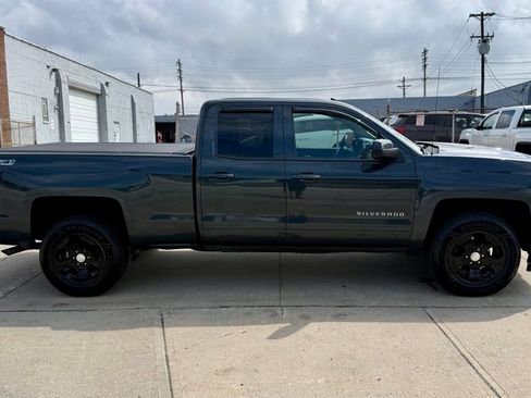 Used 2017 Chevrolet Silverado 1500 LT w/ All Star Edition AWD/4WD image 5