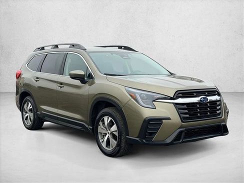 Certified 2024 Subaru Ascent Premium w/ Convenience Package image 3
