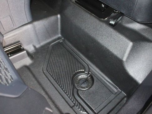 Used 2023 Ford Bronco Badlands w/ Sasquatch Package image 46