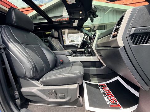 Used 2022 Ford F350 Lariat w/ Black Appearance Package AWD/4WD image 44