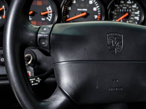 Used 1995 Porsche 911 Carrera image 23