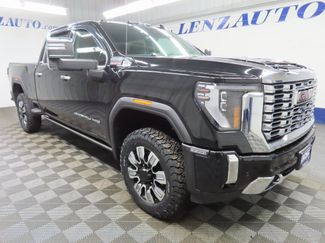 Used 2024 GMC Sierra 3500 Denali w/ Denali Reserve Package video 3