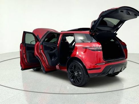 Used 2023 Land Rover Range Rover Evoque R-Dynamic S AWD/4WD image 16