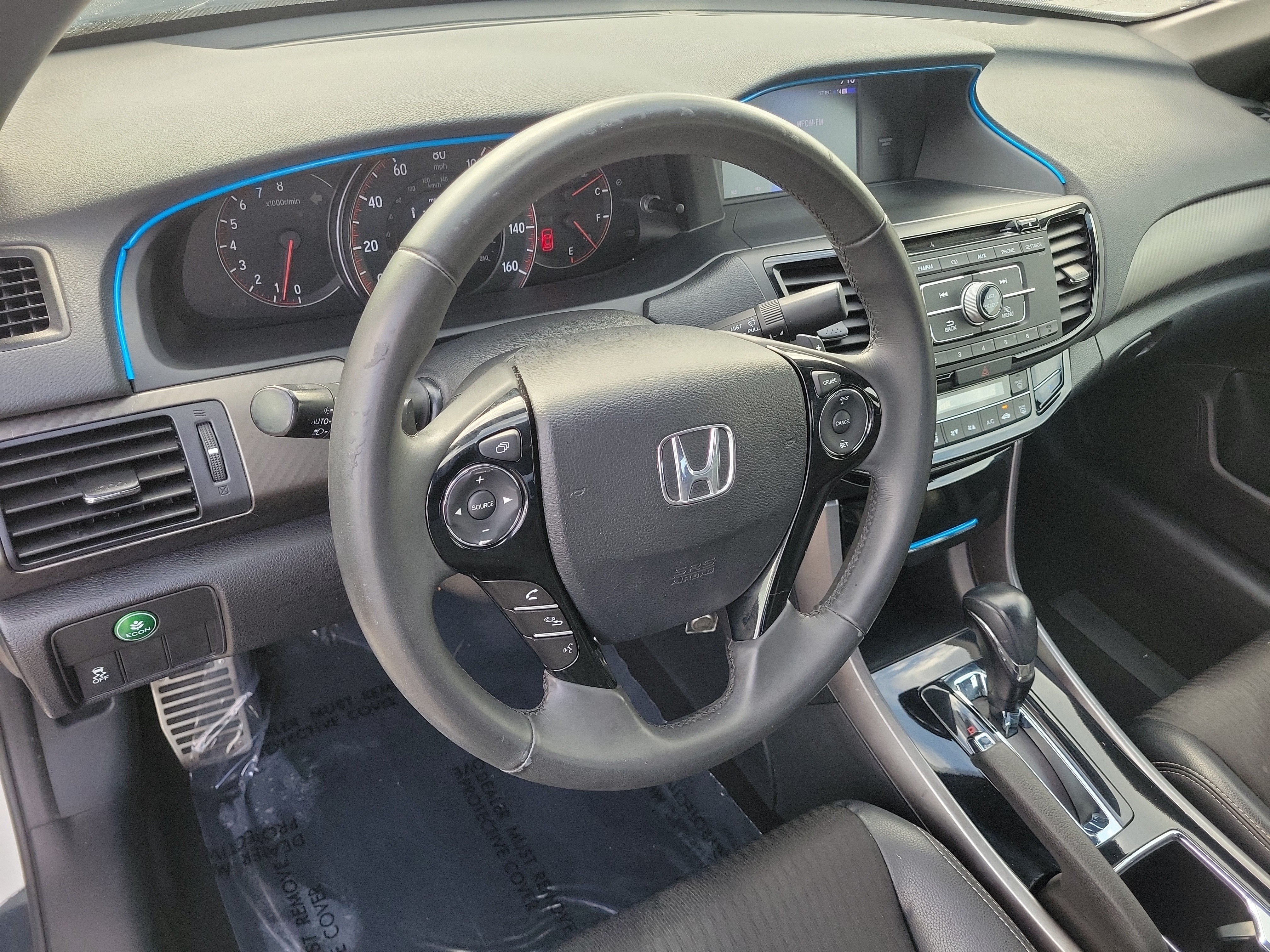 Used 2017 Honda Accord Sport image 9