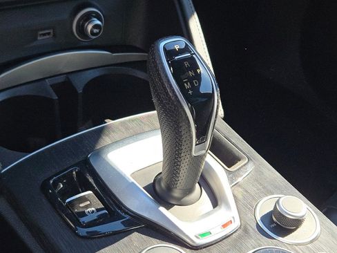 Used 2022 Alfa Romeo Stelvio Sprint image 26