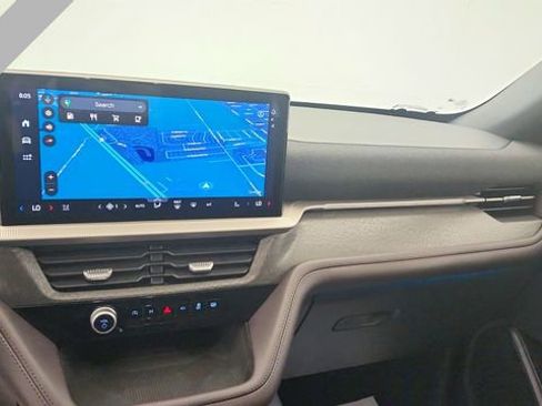 New 2026 Ford Explorer Platinum w/ LUX Leather Package AWD/4WD image 18
