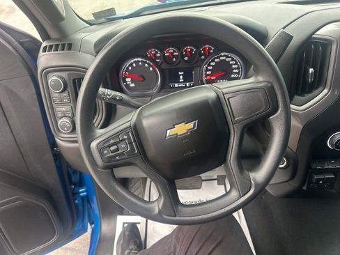 Used 2023 Chevrolet Silverado 1500 Custom image 20