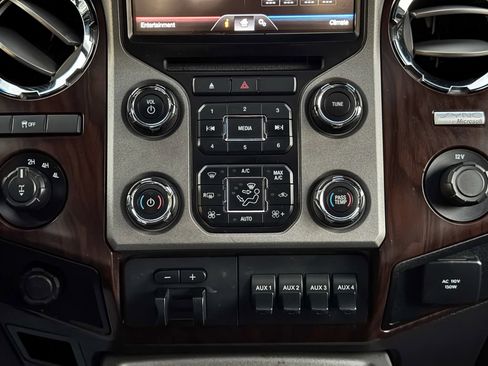 Used 2013 Ford F350 Lariat w/ Lariat Ultimate Pkg image 29