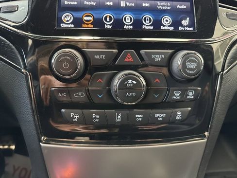 Used 2021 Jeep Grand Cherokee High Altitude image 24