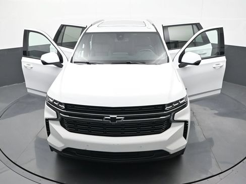 Used 2022 Chevrolet Tahoe RST w/ Luxury Package AWD/4WD image 30