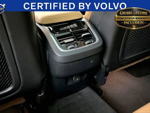 Certified 2023 Volvo XC60 B5 Ultimate w/ Protection Package Premier FWD image 31