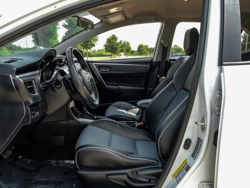 Used 2015 Toyota Corolla S FWD image 4