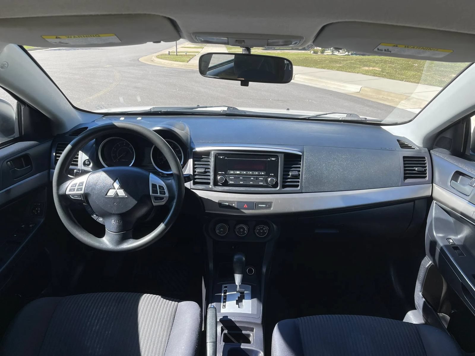 Used 2015 Mitsubishi Lancer ES FWD image 17