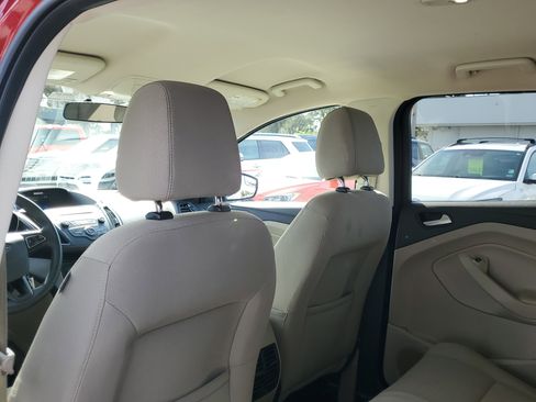 Used 2017 Ford Escape SE image 14