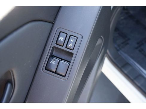 Used 2024 Nissan Frontier S w/ S Utility Package image 16