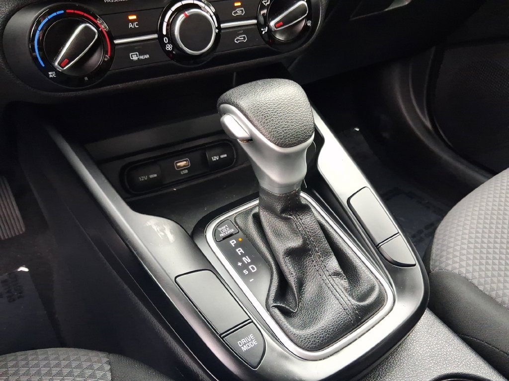 Used 2024 Kia Soul LX w/ Option Group 015 FWD image 21