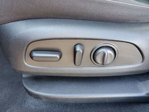 Used 2023 Chevrolet Blazer LT w/ Convenience Package image 33