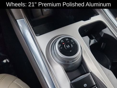 Used 2020 Ford Explorer Platinum w/ Premium Technology Package image 48