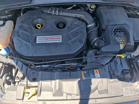 Certified 2017 Ford Focus RS AWD/4WD image 28