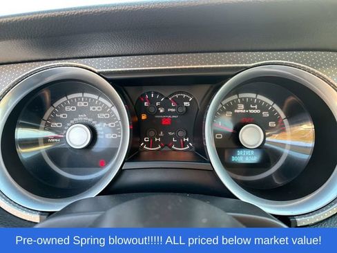Used 2010 Ford Mustang Shelby GT500 RWD image 19