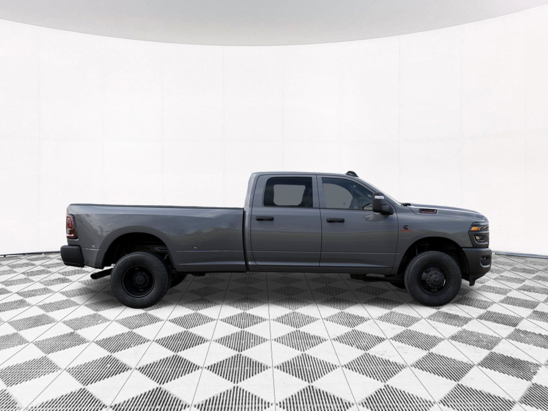 New 2027 RAM 3500 Tradesman AWD/4WD image 29