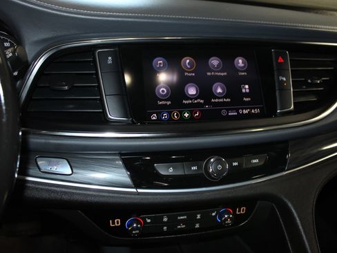 Used 2021 Buick Enclave Preferred FWD image 15