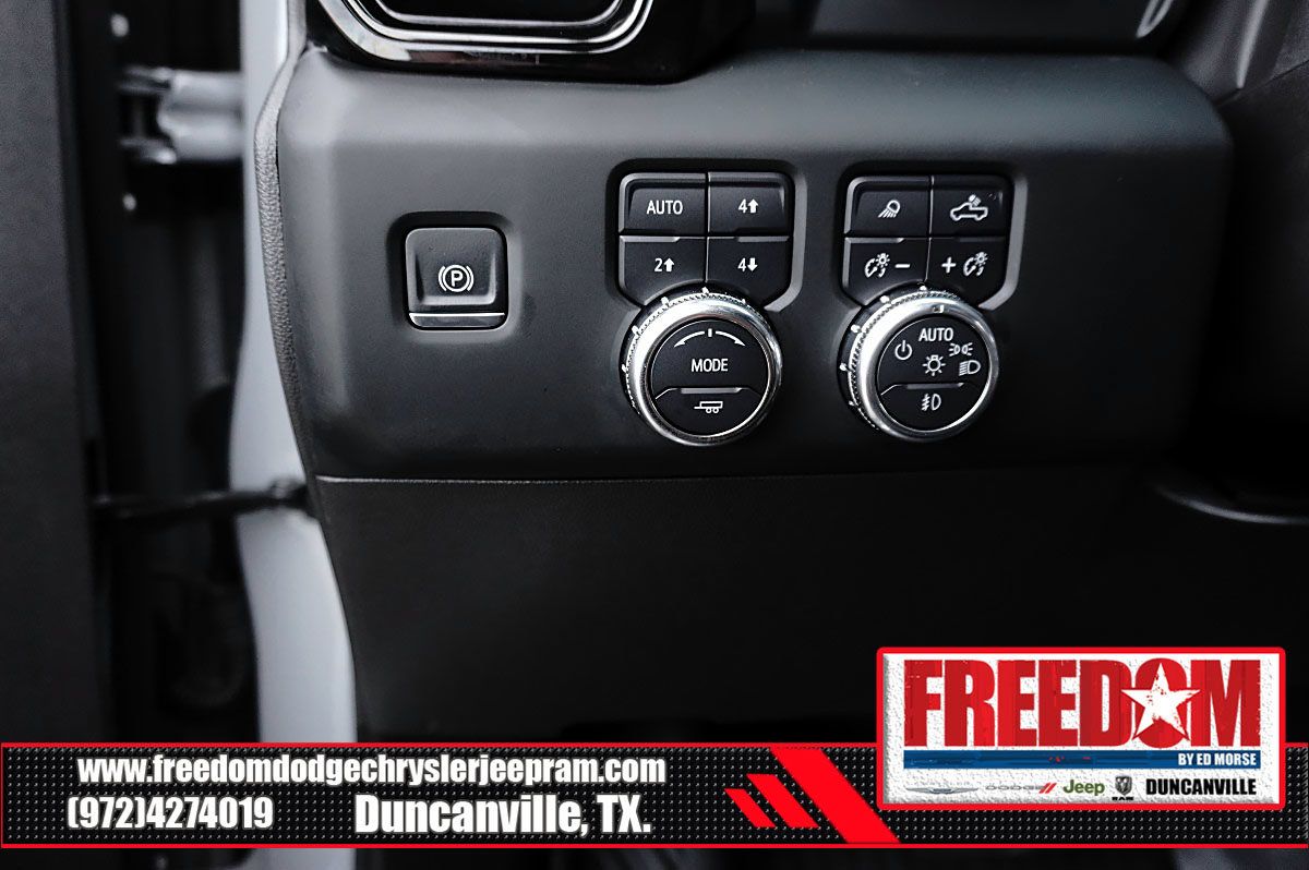 Used 2024 GMC Sierra 1500 AT4 w/ Technology Package AWD/4WD image 25