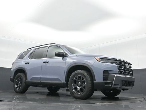 New 2026 Honda Pilot TrailSport image 26