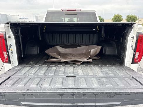 Used 2019 GMC Sierra 1500 SLT w/ SLT Premium Package AWD/4WD image 22