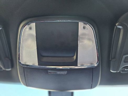 Used 2022 Dodge Charger SXT image 27