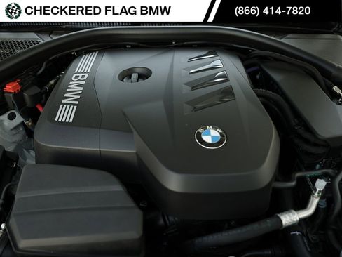 Used 2025 BMW 330i Sedan w/ M Sport Package image 32