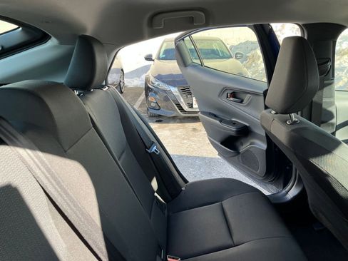 Used 2025 Toyota Prius LE image 36