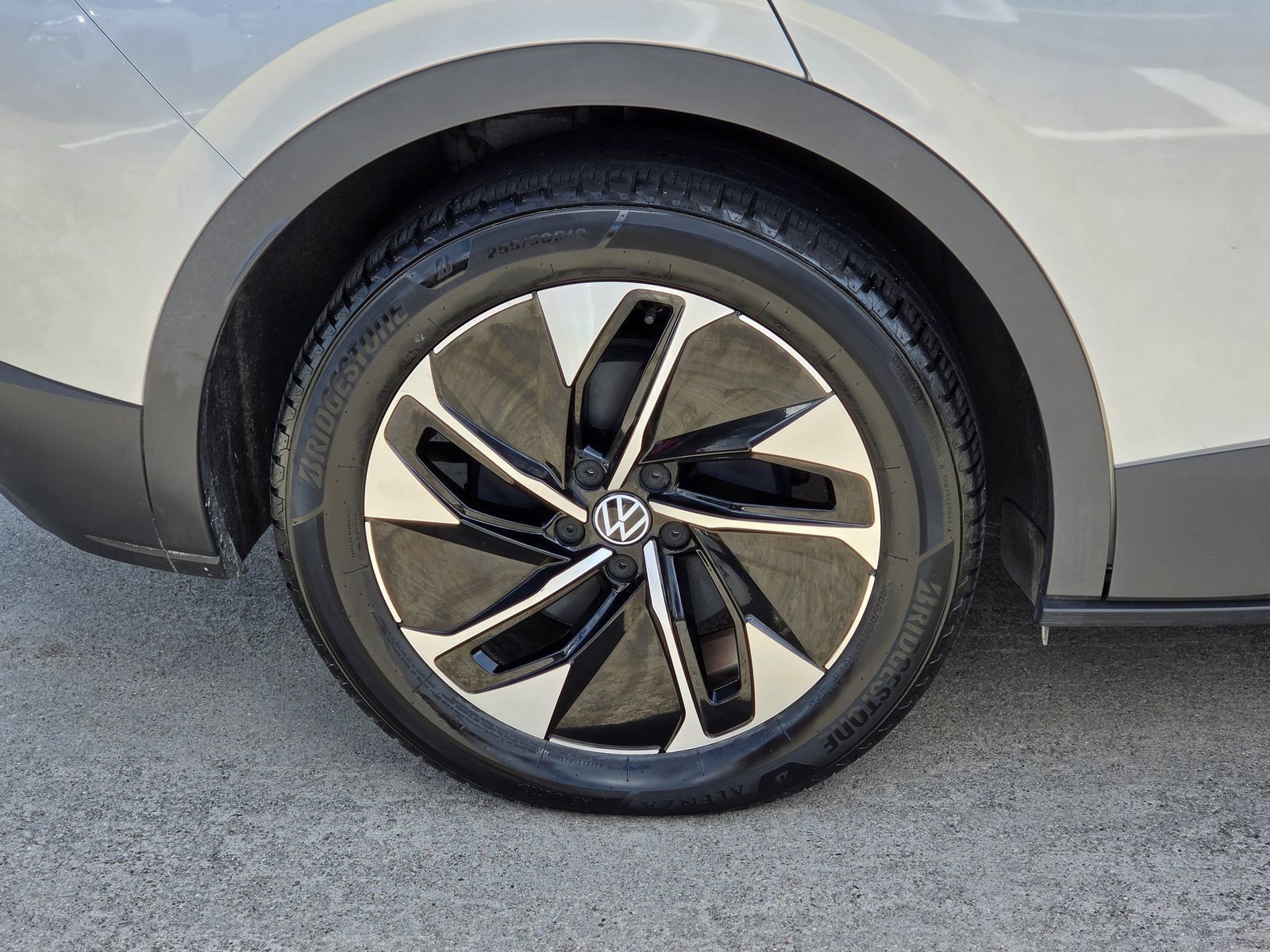 Used 2022 Volkswagen ID.4 Pro RWD image 10
