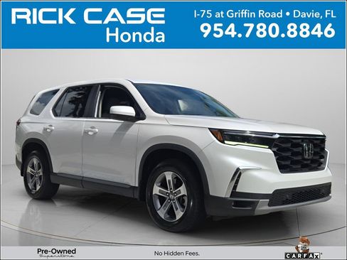 Used 2025 Honda Pilot EX-L image 1