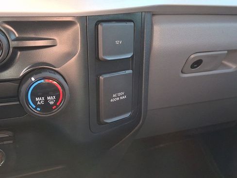 Used 2024 Ford F250 XLT image 24