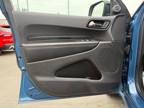 Used 2025 Dodge Durango GT AWD/4WD image 22