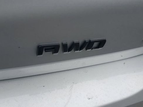 Certified 2022 Chevrolet Equinox RS AWD/4WD image 6